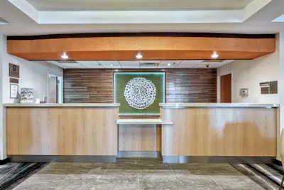 Photo 4 - Fairfield Inn & Suites by Marriott Woodbridge