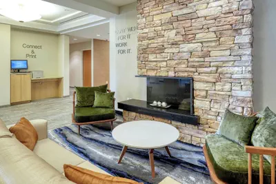 Photo 2 - Fairfield Inn & Suites by Marriott Woodbridge