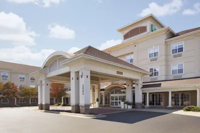 Photo 2 - Holiday Inn Grand Rapids Airport by IHG