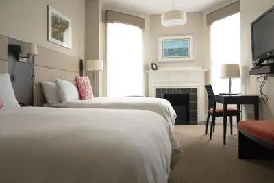 Photo 5 - Newbury Guest House