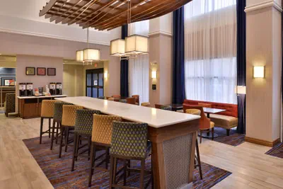 Photo 5 - Hampton Inn & Suites Ann Arbor West