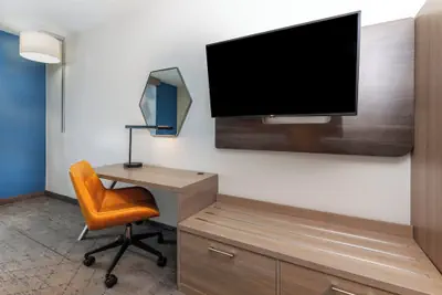 Photo 3 - Holiday Inn Express Harvey-Marrero by IHG