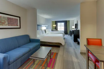 Photo 3 - Holiday Inn Express Hotel & Suites Dayton-Centerville by IHG