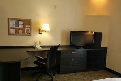 Photo 5 - Candlewood Suites Tyler by IHG