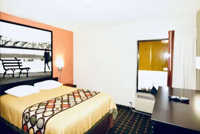 Photo 5 - Super 8 by Wyndham Crossville TN