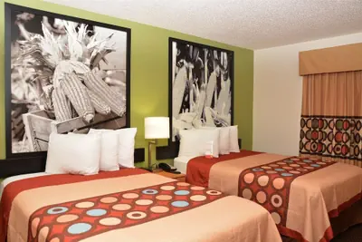 Photo 4 - Super 8 by Wyndham Corydon