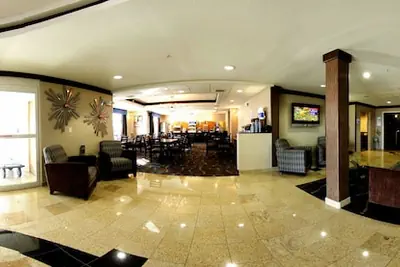 Photo 3 - Holiday Inn Express Hotel & Suites Bastrop by IHG