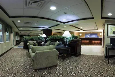 Photo 4 - Holiday Inn Express Lebanon by IHG