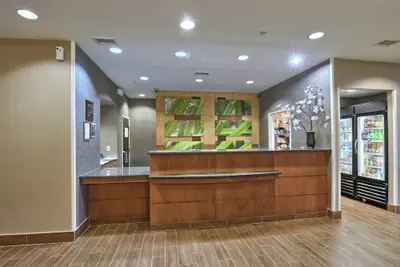Photo 4 - SpringHill Suites Detroit Southfield