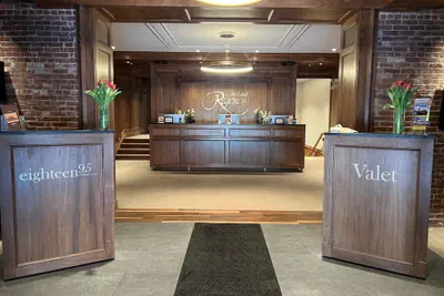 Photo 3 - Portland Regency Hotel & Spa