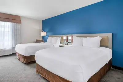 Photo 2 - Comfort Inn & Suites Sheboygan I-43