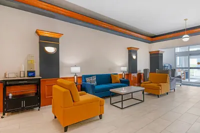 Photo 5 - Comfort Inn & Suites Sheboygan I-43
