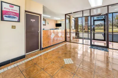 Photo 3 - Econo Lodge  Inn & Suites Macon West