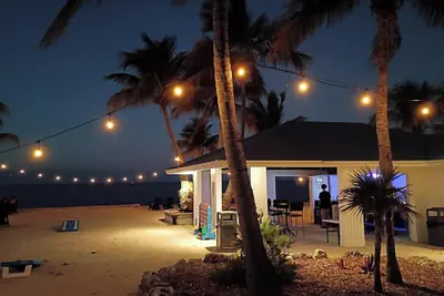 Photo 2 - Banana Bay Resort & Marina
