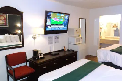 Photo 5 - Baymont by Wyndham Petoskey