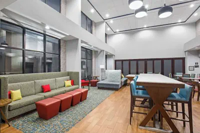 Photo 3 - Hampton Inn Selma
