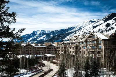 Photo 2 - Four Seasons Resort Jackson Hole