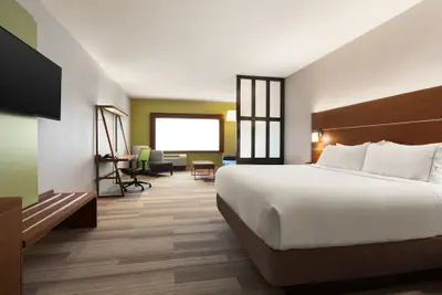 Photo 3 - Holiday Inn Express & Suites Edinburg-McAllen Area by IHG