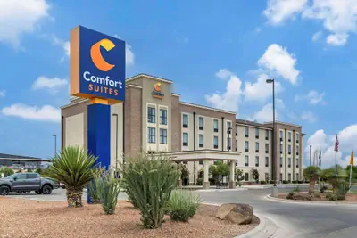 Photo 2 - Comfort Suites Carlsbad