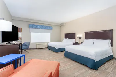 Photo 3 - Hampton Inn & Suites Parkersburg Downtown