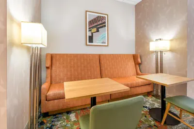 Photo 3 - Hampton Inn Marion