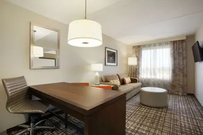 Photo 4 - Embassy Suites Oklahoma City Downtown/Medical Center