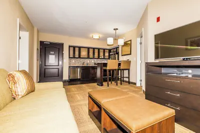 Photo 4 - Staybridge Suites Knoxville-West by IHG