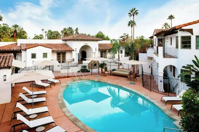 Photo 2 - Triada Palm Springs, Autograph Collection by Marriott