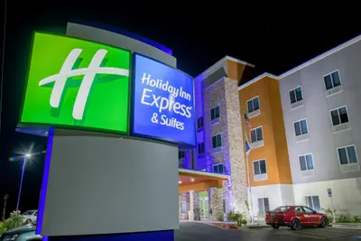 Photo 2 - Holiday Inn Express & Suites Raymondville by IHG