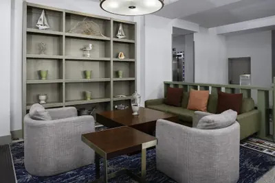Photo 5 - Hilton Garden Inn Miami South Beach