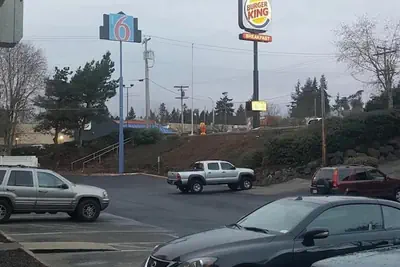 Photo 2 - Motel 6 Bremerton, WA