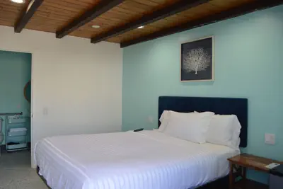 Photo 2 - Calafia Inn