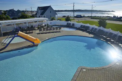 Photo 2 - Anchorage Inn and Resort