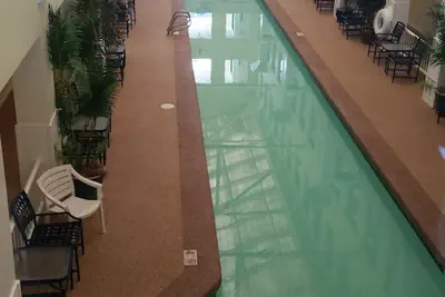 Photo 3 - Anchorage Inn and Resort