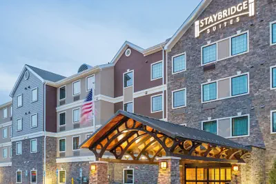 Photo 2 - Staybridge Suites Canton by IHG