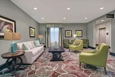Photo 4 - Homewood Suites by Hilton Hamilton, NJ
