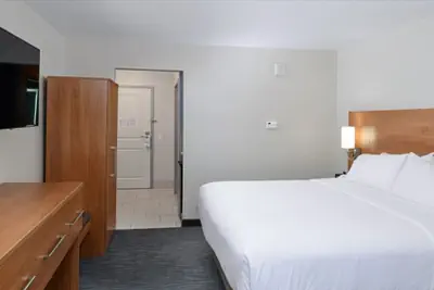Photo 5 - Holiday Inn Express & Suites Lexington Midtown - I-75 by IHG