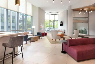 Photo 3 - Hilton Garden Inn Long Island City New York