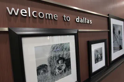 Photo 3 - Hampton Inn & Suites Dallas Market Center