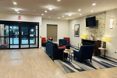 Photo 5 - Comfort Suites Plymouth near US-30