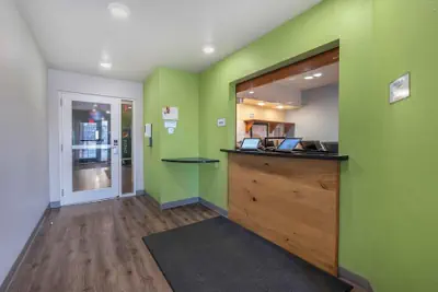 Photo 4 - Extended Stay America Select Suites - Dayton - Miamisburg