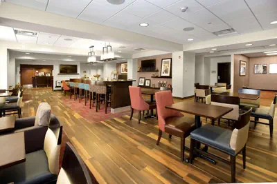 Photo 2 - Hampton Inn Butler