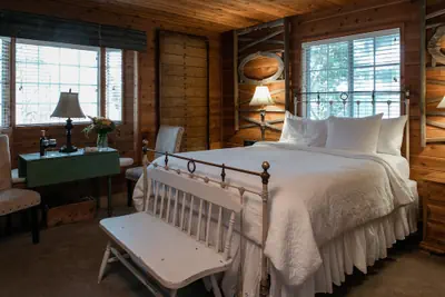 Photo 5 - J Patrick Inn