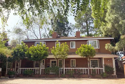 Photo 2 - J Patrick Inn