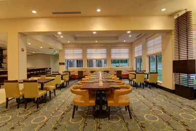 Photo 5 - Hilton Garden Inn Woodbridge