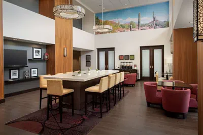 Photo 4 - Hampton Inn & Suites Phoenix Tempe