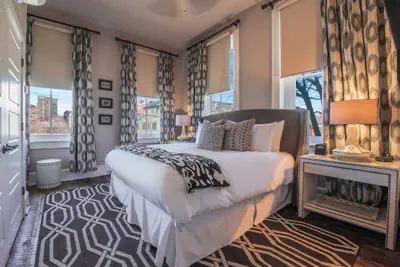 Photo 4 - The Windsor Boutique Hotel