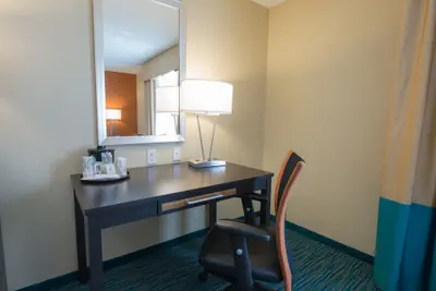 Photo 5 - Holiday Inn Bismarck by IHG