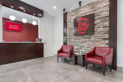 Photo 3 - Red Roof Inn Houston – Spring North