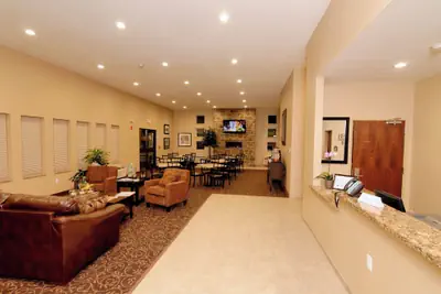 Photo 4 - Cobblestone Inn & Suites - Fort Madison